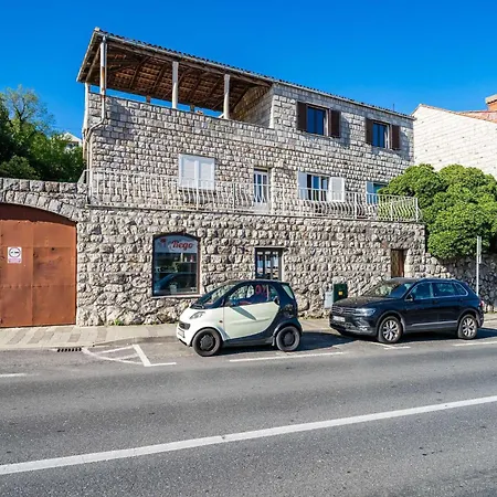 Sisic - Two Bedroom With Terrace