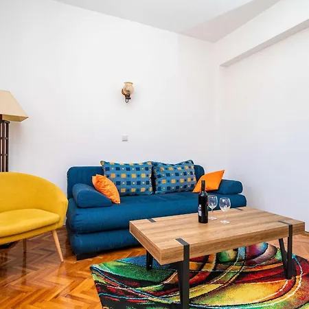 Sisic - Two Bedroom With Terrace * Ragusa