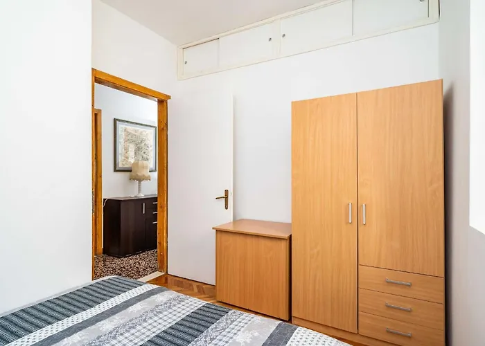公寓 Sisic - Two Bedroom With Terrace *