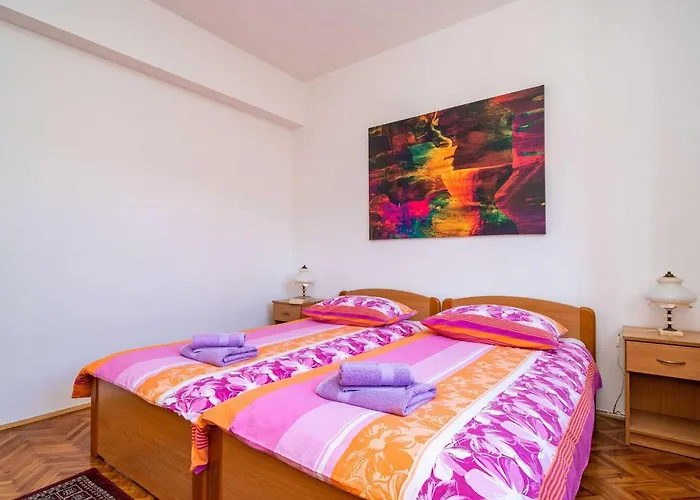 Appartement Sisic - Two Bedroom With Terrace *
